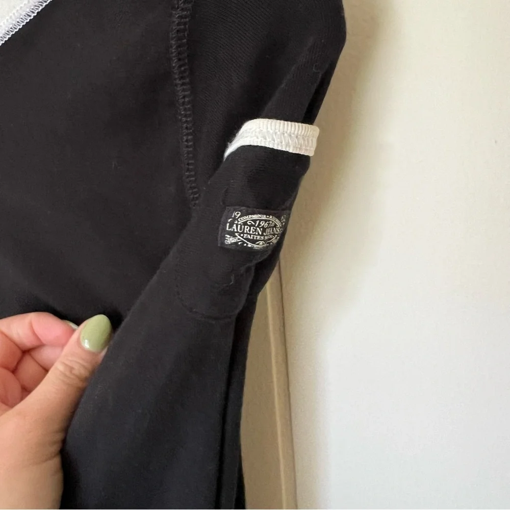 Lauren Jeans Co. Black and White Knit Top - Picture 3 of 5